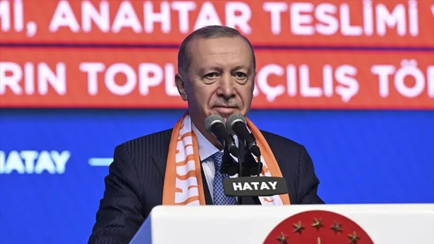 Cumhurbaşkanı Erdoğan Hatay’da: 455 bininci afet konutumuzu teslim etmenin gururunu yaşıyoruz