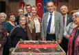 Huzurevi sakinleri için yılbaşı partisi
