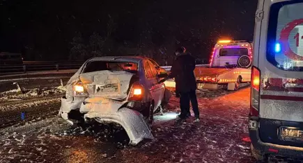 Kar yağışı kazaya neden oldu