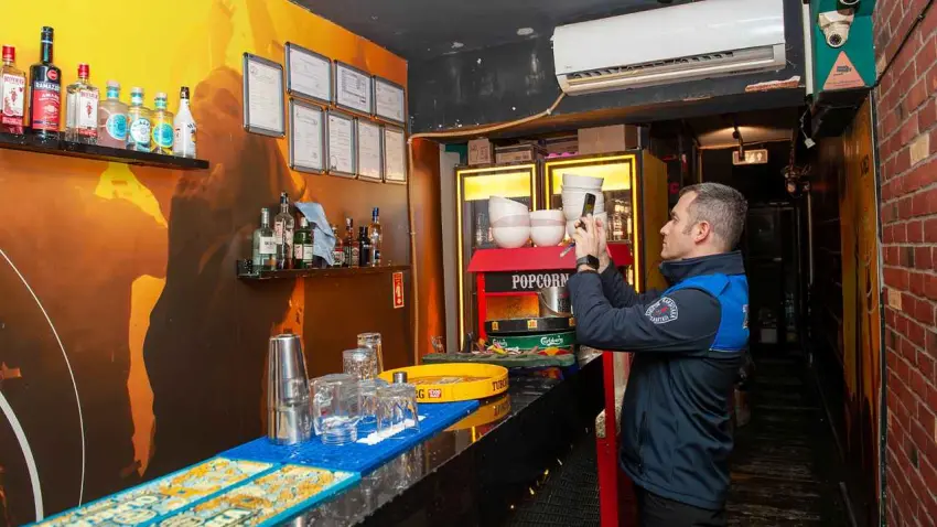 Karşıyaka’da yılbaşı öncesi işletmeler denetlendi