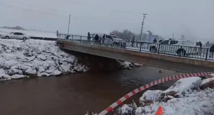 Şanlıurfa'da kahreden kaza: Sulama kanalına uçan otomobildeki 3 çocuğun cansız bedenine ulaşıldı 