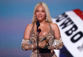 Beyoncé, milyarder şarkıcılar listesine girdi