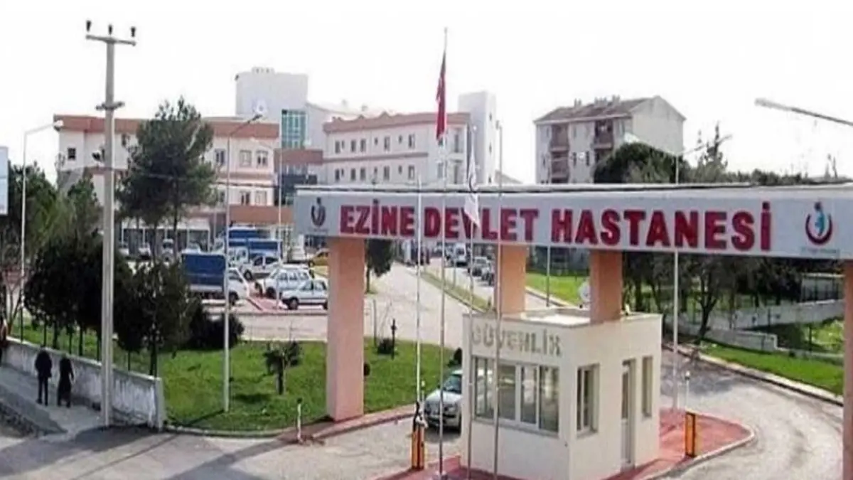 Çanakkale'de korkutan olay: Kız yurdunda 26 öğrenci zehirlenme şüphesiyle hastaneye kaldırıldı! haberinin görseli