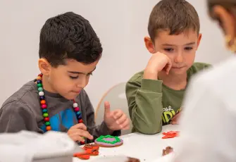 İEÜ’nün minik şeflerinden yılbaşı temalı kurabiye