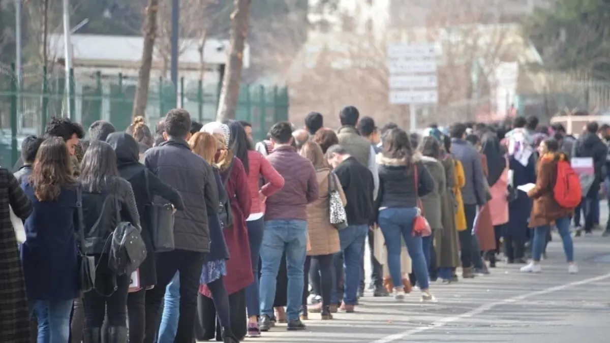 İşsizlik kasım ayında arttı haberinin görseli