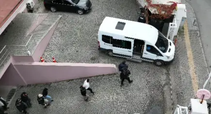 İzmir haber: DEAŞ’a eş zamanlı operasyon