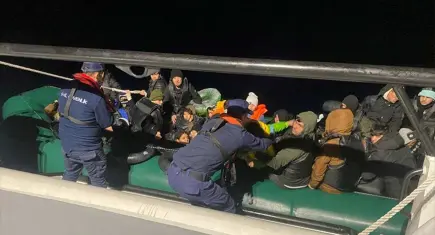 İzmir haber: Seferihisar açıklarında 50 düzensiz göçmen kurtarıldı