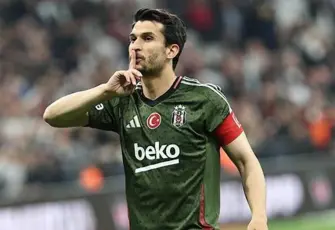 Kadro dışı bırakılan Necip Uysal’dan açıklama: Kariyerimi Beşiktaş’ta sonlandıracağım 