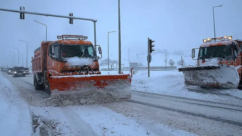 Karla mücadelenin "Gizli Kahramanları": Doğu Anadolu’da 7/24 beyaz mesai!