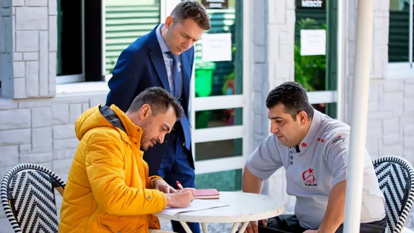 Narlıdere’de işletmeler geri dönüşüm için uyarıldı