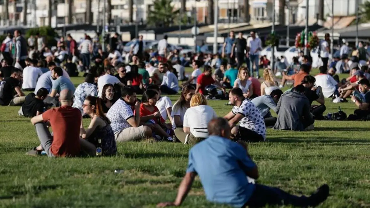 TÜİK açıkladı: İzmir gelirde ilk üçte, adaletsizlik sürüyor haberinin görseli