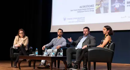 Yaşar Üniversitesi'nde sporda başarı ve iletişim stratejileri konuşuldu
