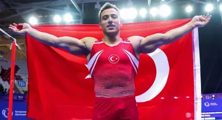 2025 Ege'de rekorlar ve ilklerle geçti: Sporda tarihi başarılar!