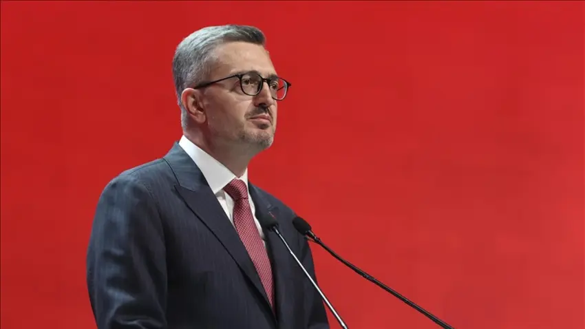 Cumhurbaşkanlığı İletişim Başkanı Duran'dan yeni yıl paylaşımı haberinin görseli