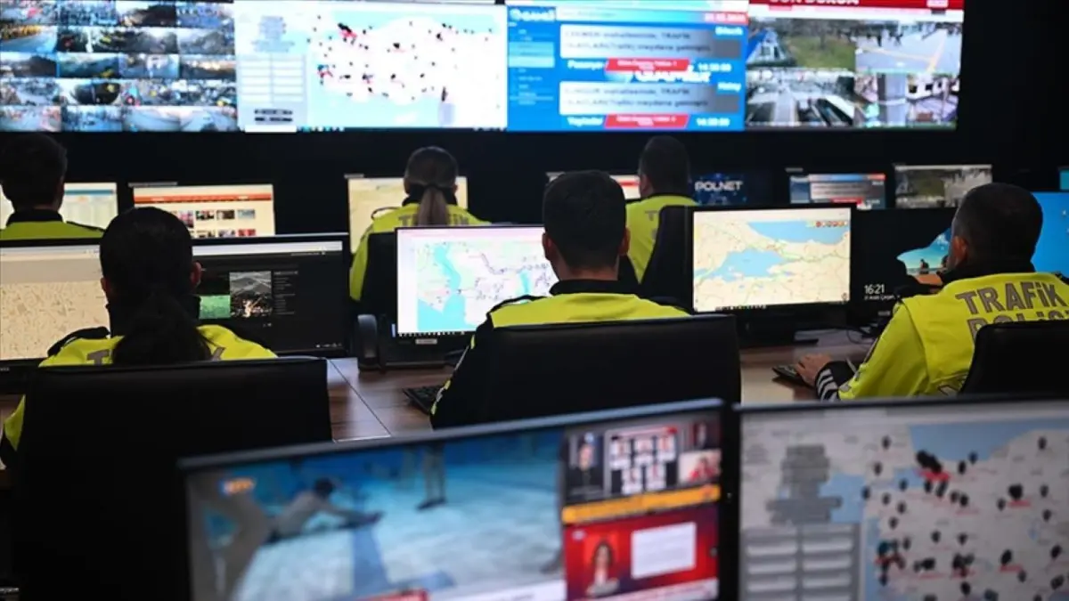 EGM Trafik Başkanı Mutlu’dan sürücülere yılbaşı uyarısı  haberinin görseli