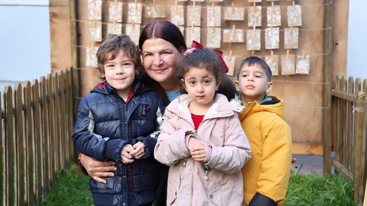 Foça Belediyesi Çocuk Evi'nde yeni yıl coşkusu haberinin görseli