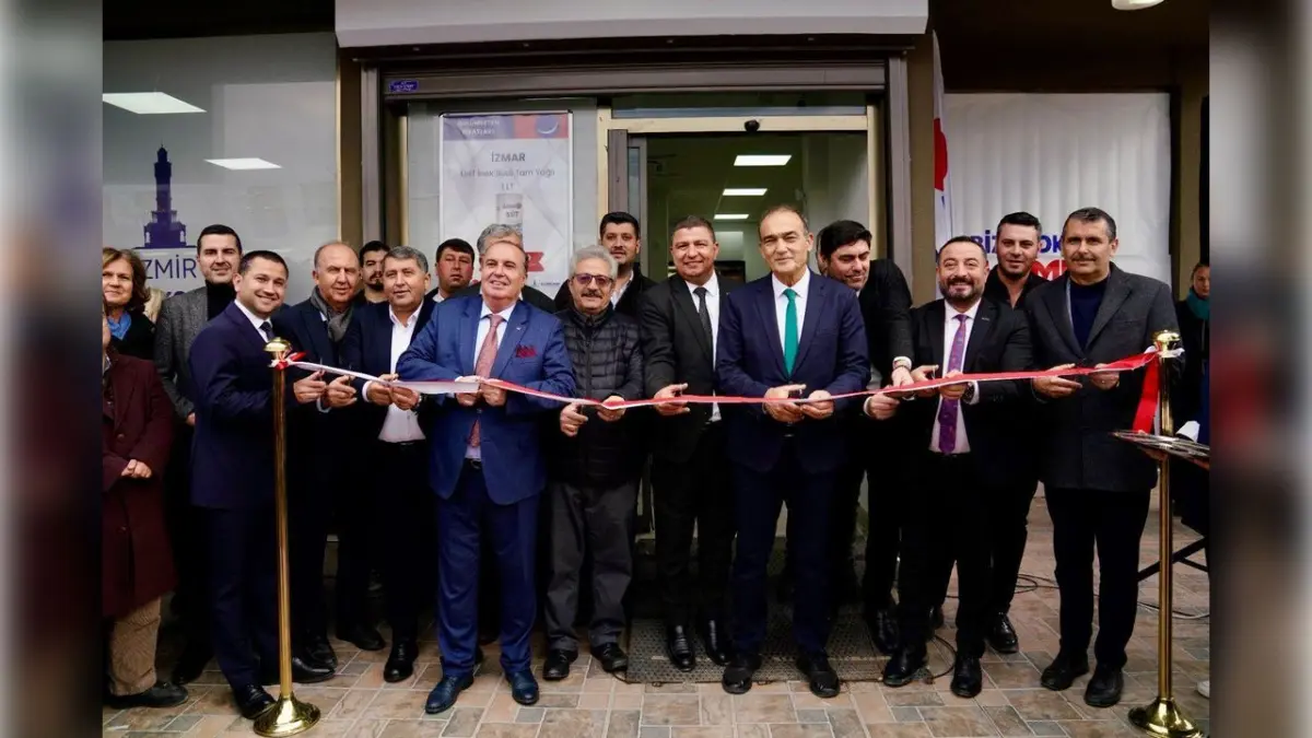 İZMAR Tire’de kapılarını açtı: Yeni yıla dayanışma desteği haberinin görseli