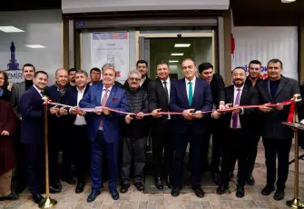 İZMAR Tire’de kapılarını açtı: Yeni yıla dayanışma desteği