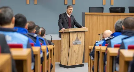 İzmir Büyükşehir Belediyesi ailesi yeni yılı kutladı