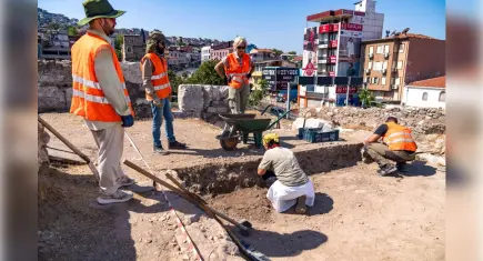 İzmir Büyükşehir’den kültürel miras için 2025’te güçlü kazı desteği