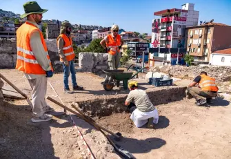 İzmir Büyükşehir’den kültürel miras için 2025’te güçlü kazı desteği