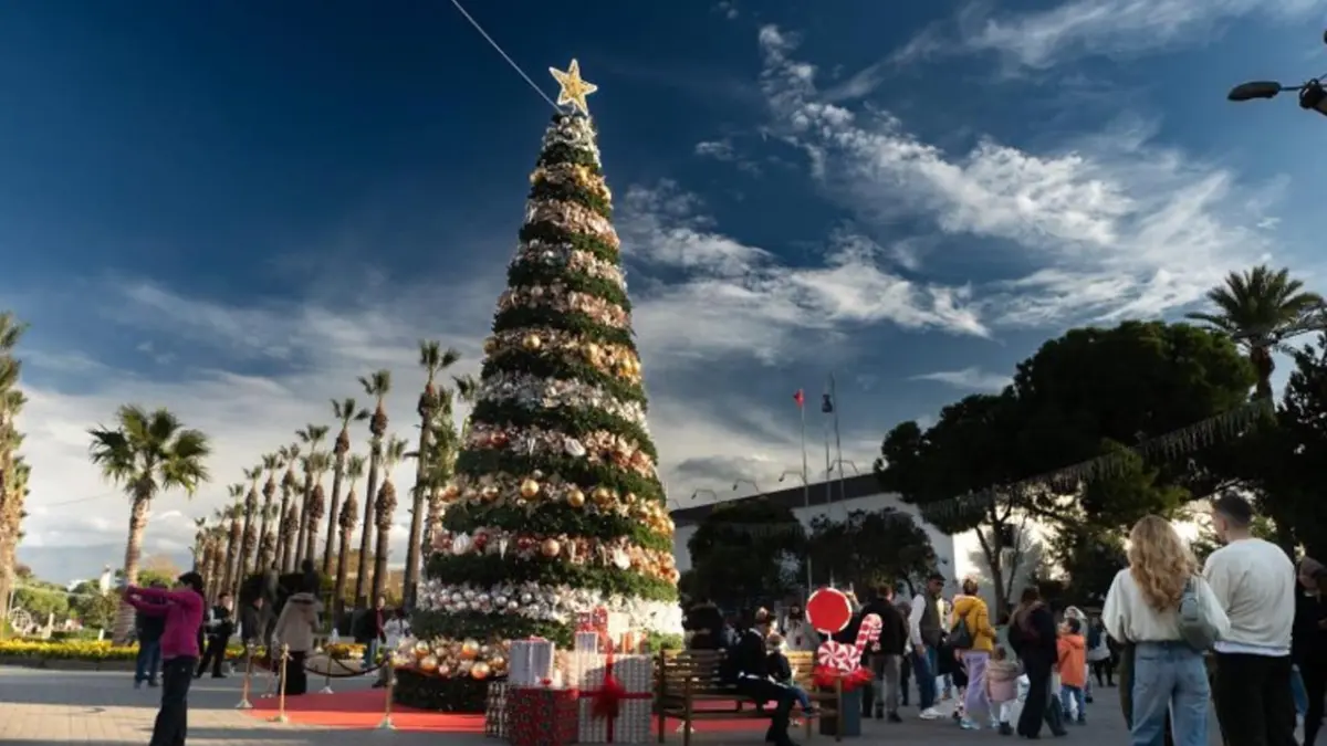 İzmir’in belediye başkanlarından 2026 mesajları: Kim ne dedi? haberinin görseli