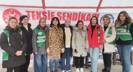 İzmir Mor Dayanışma’dan Digel Tekstil işçilerine dayanışma ziyareti