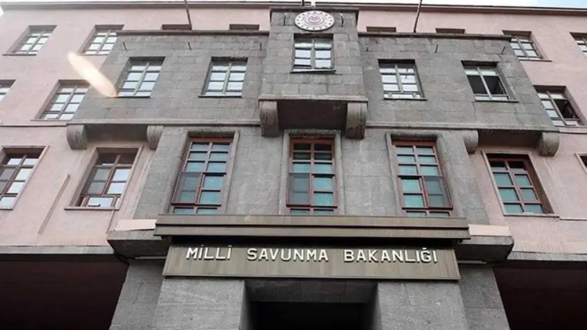 MSB’den Suriye mesajı: Birlik ve bütünlük için atılacak adımlara Türkiye destek verecek haberinin görseli