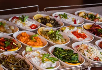 Yılbaşı sofrasında hata yapmayın: Uzmanından önemli uyarılar