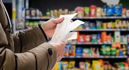 İstanbul'un aralık ayı karnesini açıklandı: Sağlık ve gıda yükselişte, giyim düşüşte