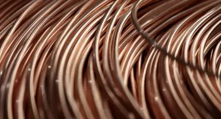 Yapay zeka ve yeşil enerji bakırı uçurdu: Arz endişeleri fiyatları tetikliyor