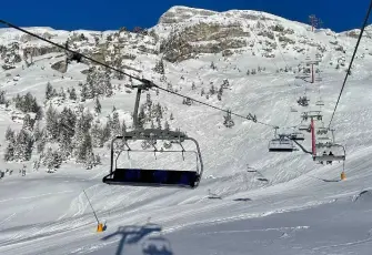 Yılbaşı kutlaması facia ile bitti: Kayak merkezinde patlama