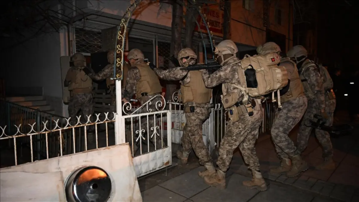 Ankara’da teröre ağır darbe: 2025 yılında 237 operasyon düzenlendi haberinin görseli