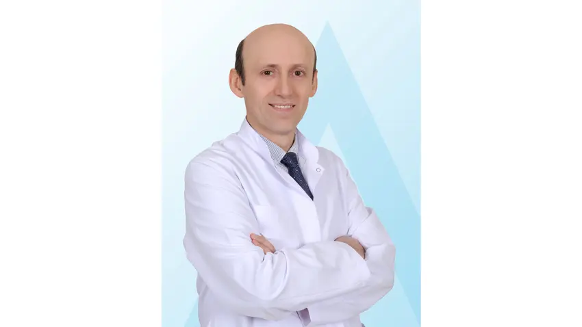 Dr. Edvin Murrja