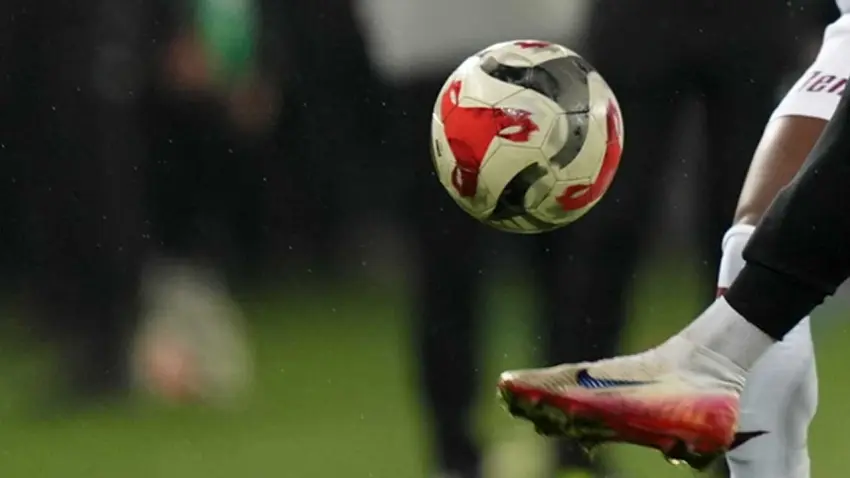 Futbolda "Ara Transfer" dönemi başladı: Takvim ve kurallar belli oldu haberinin görseli