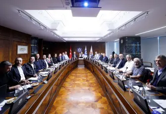 İzmir’de süs bitkileri sektörünün sorunları masaya yatırıldı