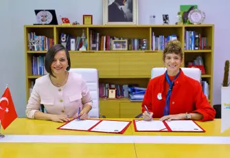 Karabağlar’ın 58 mahallesine umut protokolü