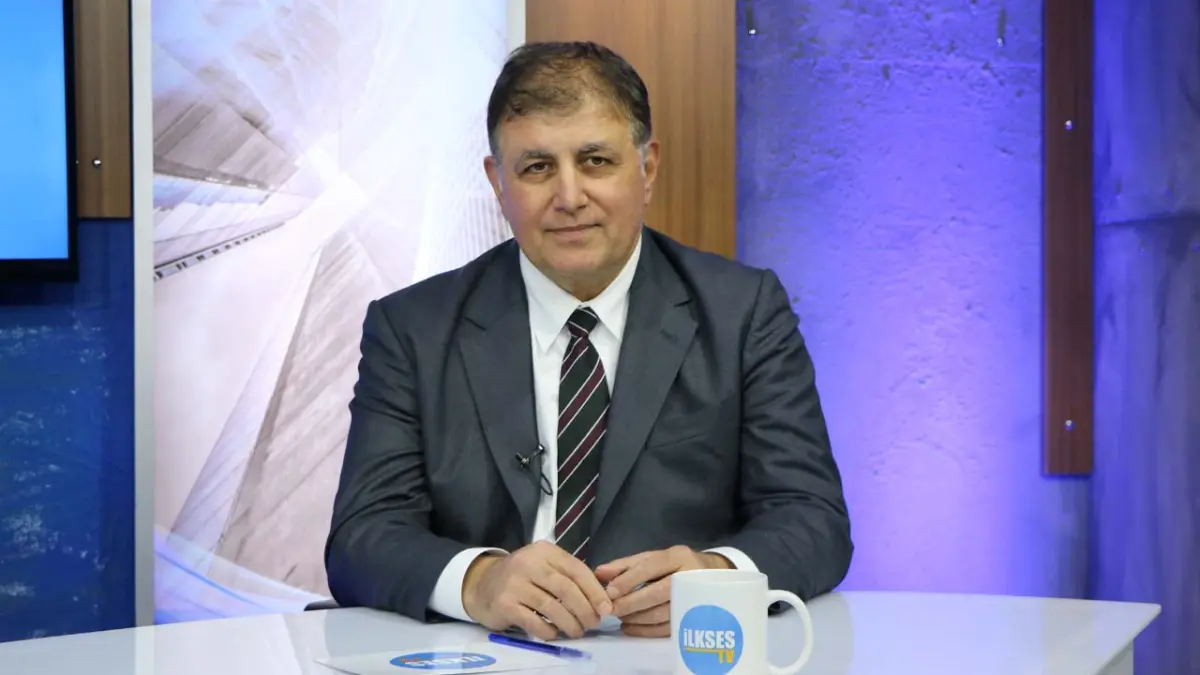 Tugay’dan ilk mesai gününde açıklama: Organik atıklar evlerde ayrıştırılacak haberinin görseli