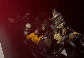 İzmir haber: 7'si çocuk 74 düzensiz göçmen kurtarıldı