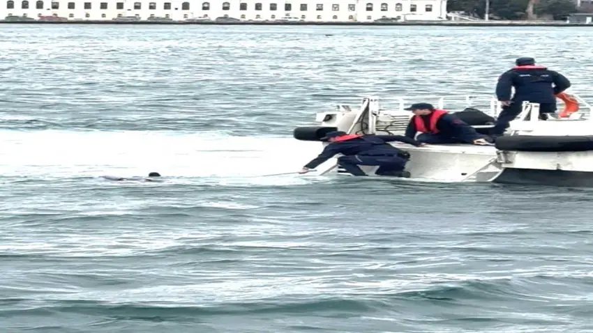 İstanbul Boğazı’nda erkek cesedi bulundu