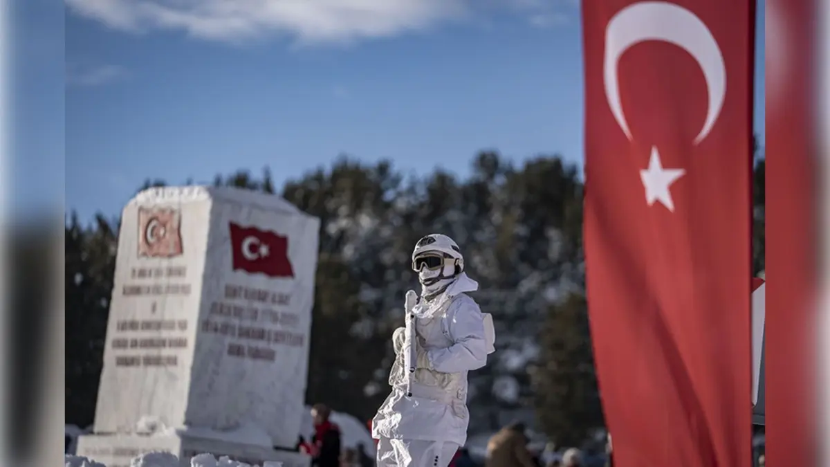Sarıkamış şehitleri Allahuekber Dağları’nda anıldı haberinin görseli