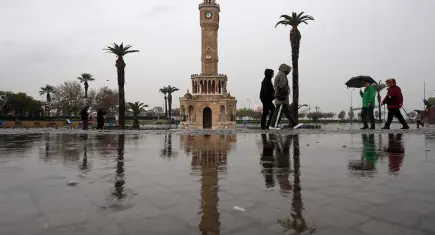 Şemsiyeleri hazırlayın: İzmir'de yağışlı günler