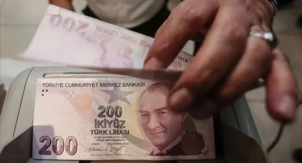 Türk lirasıyla ticarette tarihi seviye: Hacim 1,5 trilyon liraya dayandı