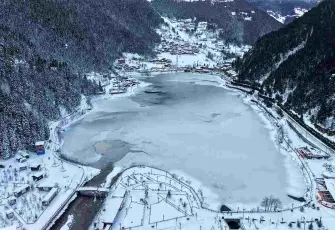 Uzungöl’de kartpostallık görüntüler oluştu