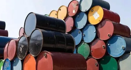 2026’da petrolde arz bolluğu fiyatları aşağı çekecek