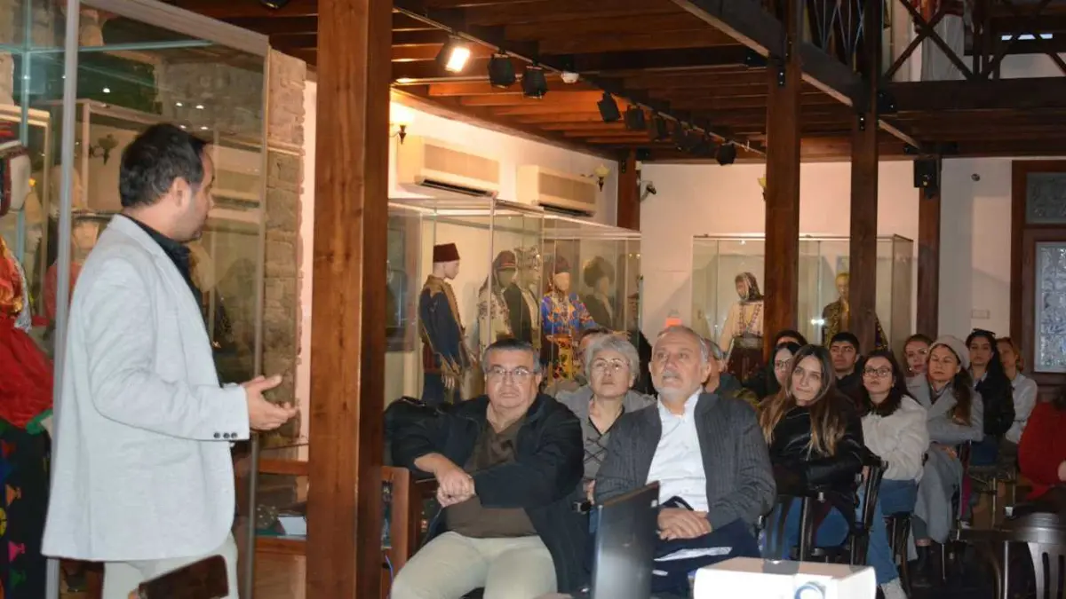 Anadolu bitkilerinin kültürel yolculuğu EÜ’de anlatıldı haberinin görseli