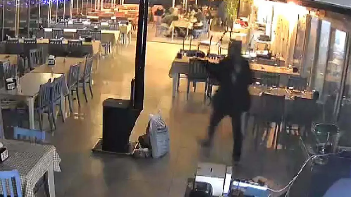 Balıkesir’de yılbaşı gecesinde dehşet: Afla tahliye edilen zanlı 2 kişi öldürdü haberinin görseli