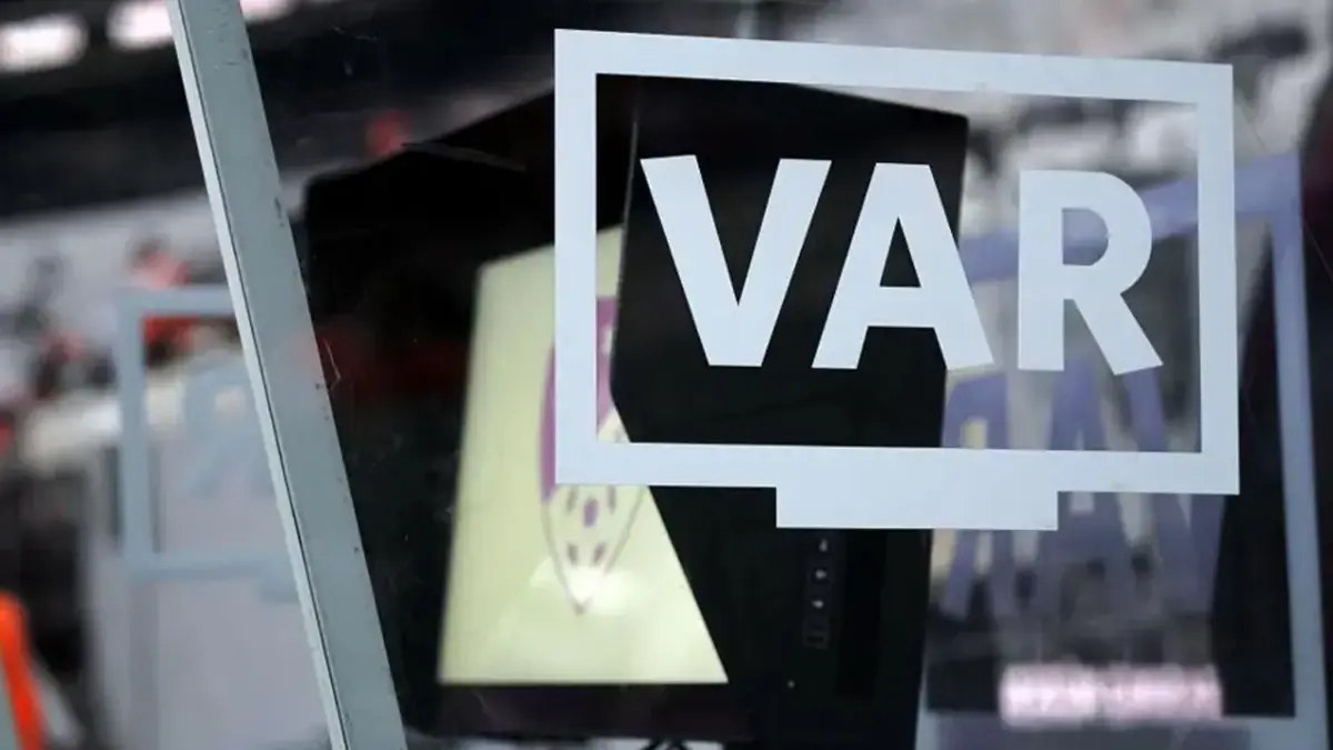 Galatasaray–Trabzonspor maçının VAR hakemi açıklandı: Galatasaray–Trabzonspor maçını kim yönetecek? haberinin görseli