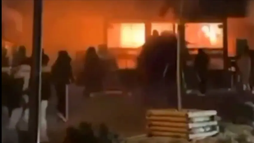 İsviçre'de 40 kişinin ölümüyle sonuçlanan bar yangınında ihmaller zinciri haberinin görseli