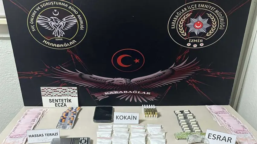 İzmir’de zehir taciri operasyonu